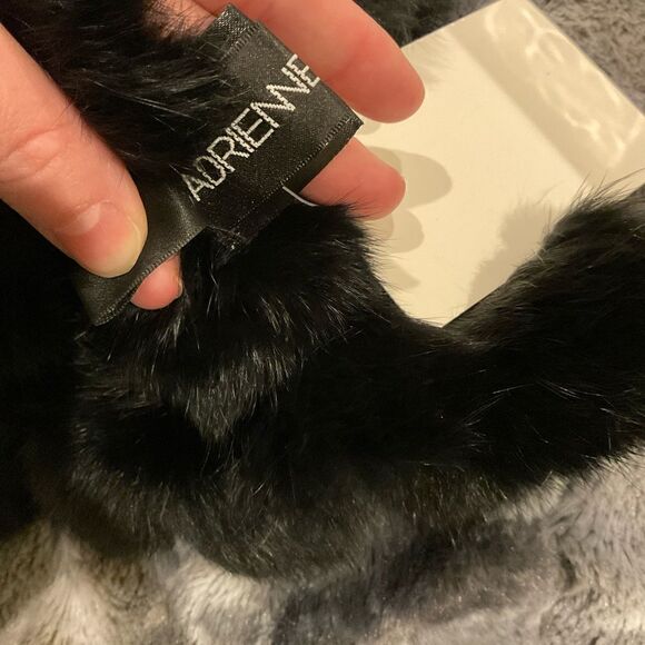NWT Adrienne Landau 100% Real Rabbit Fur Snood - Picture 4 of 8